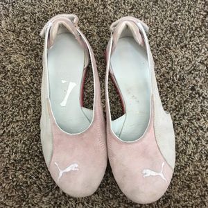 Suede Puma Tennis Shoes